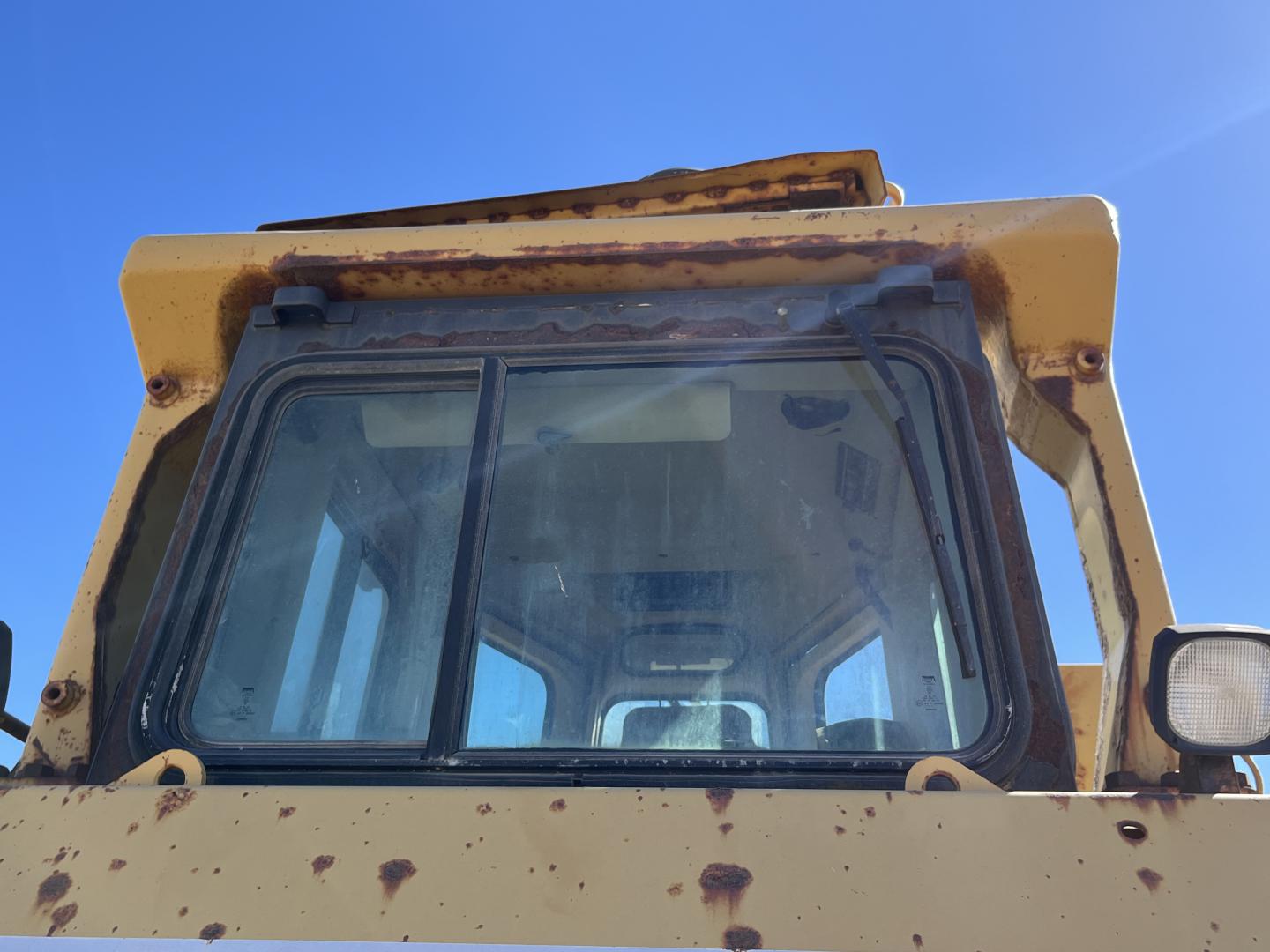 ./imagenes/INVOICE/2019/15321/TOPADOR FRONATAL CATERPILLAR D6R LGP (30).JPG